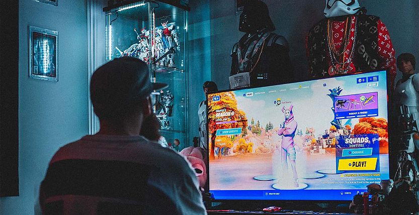 Online-Gamer Online-Gamer lieben es, wenn sie etwas selbst gestalten können.