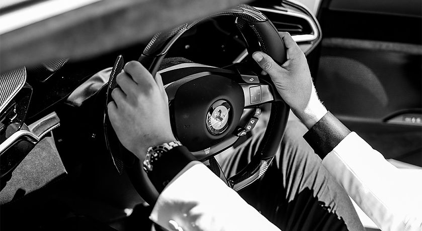 Starbrands und Superstar-Brands - Beispiele Rolex und Ferrari