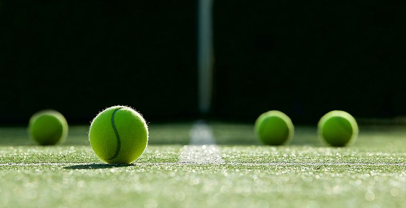 Boris Beckers Liste an Spitzenleistungen im Tennissport ist beeindruckend und einer der Gründe, warum er als Marke attraktiv geblieben ist und nachhaltig wirkt. Bildquelle: © kireewongfoto / Fotolia Boris Beckers Liste an Spitzenleistungen im Tennissport ist beeindruckend und einer der Gründe, warum er als Marke attraktiv geblieben ist und nachhaltig wirkt. Bildquelle: © kireewongfoto / Fotolia
