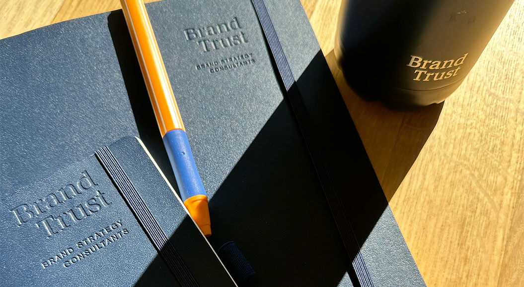 BrandTrust Learning Journey zur SXSW - Notizbuch und Flasche BrandTrust Learning Journey zur SXSW - Notizbuch und Flasche